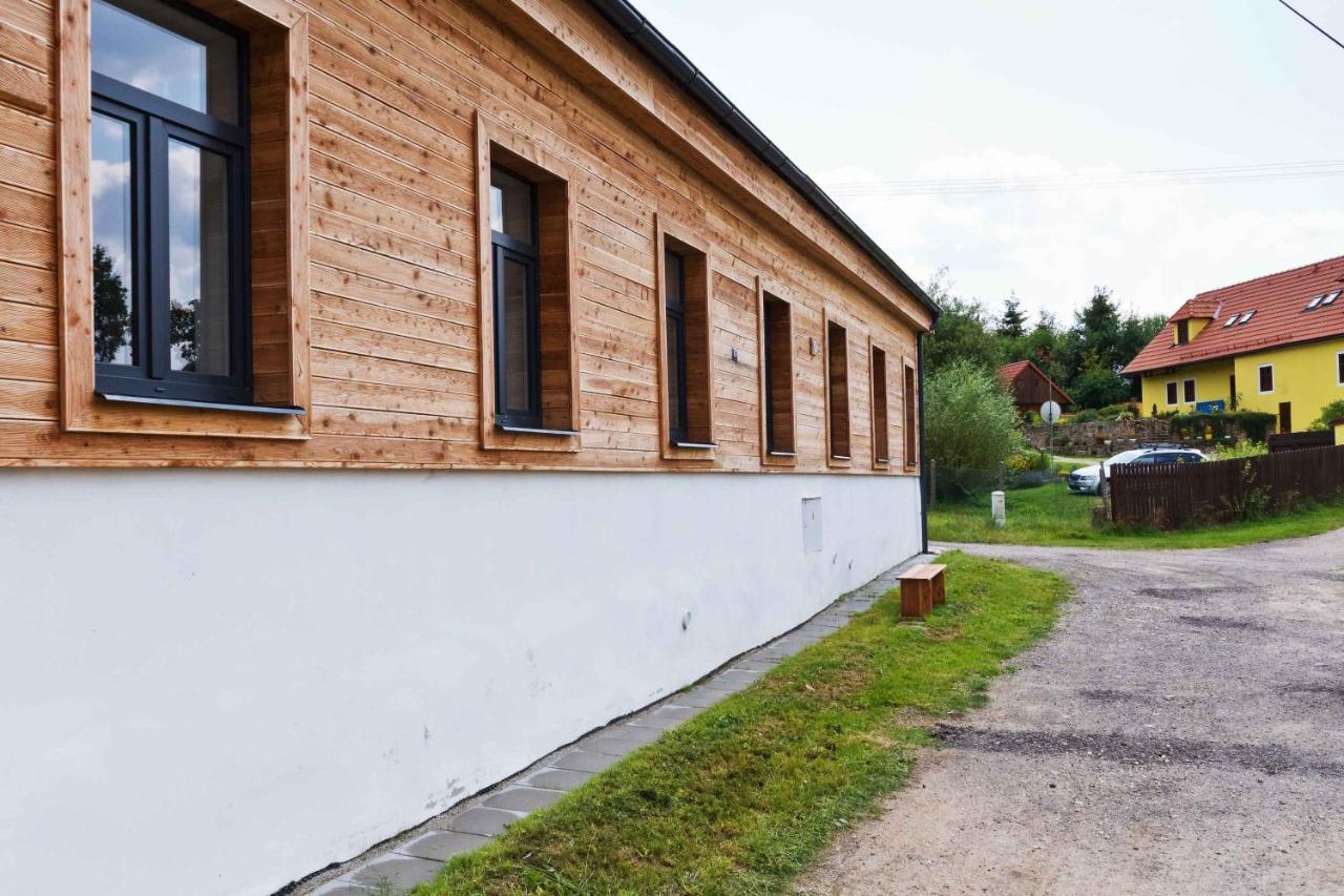 Chalupa Ceska Kanada Pension Dobrohor Buitenkant foto