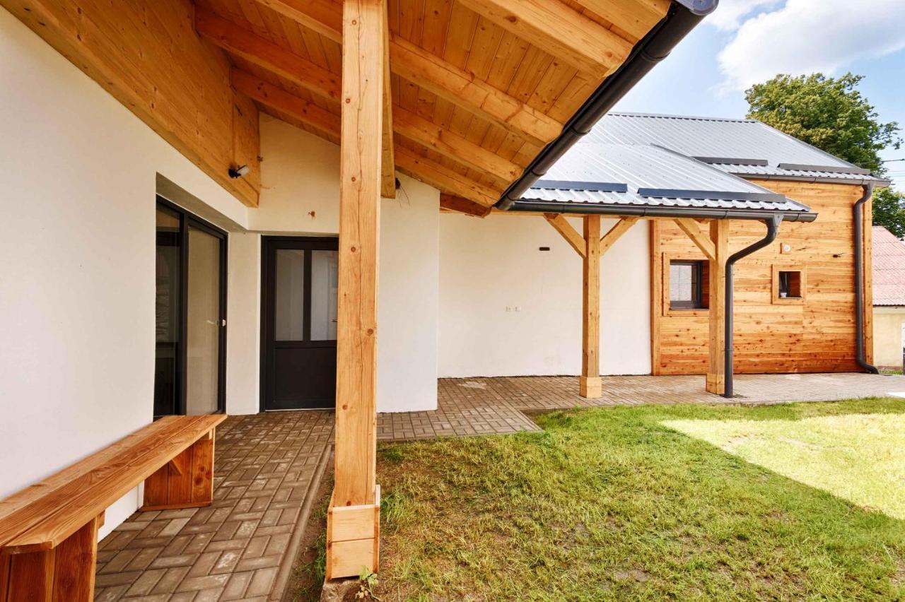 Chalupa Ceska Kanada Pension Dobrohor Buitenkant foto