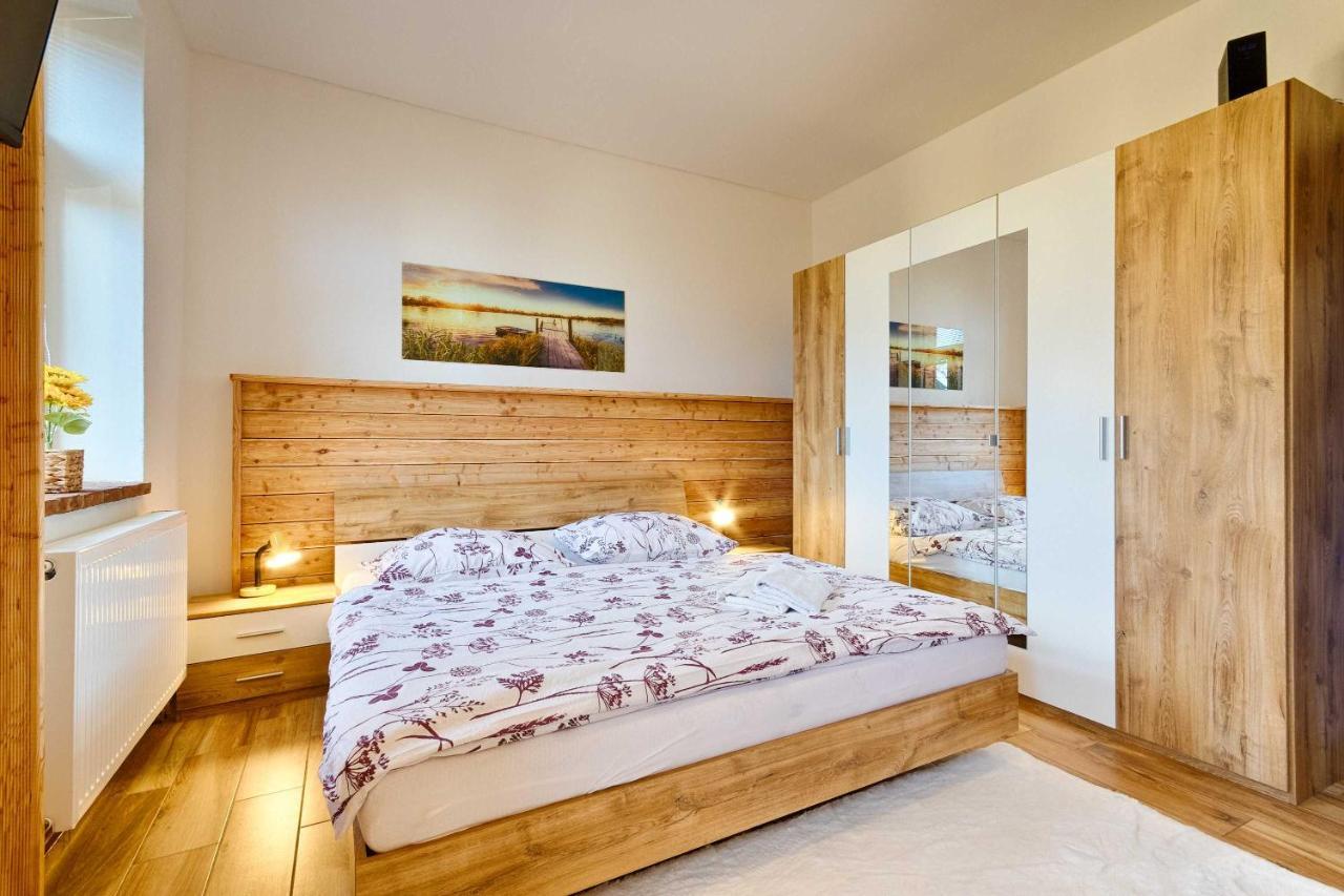 Chalupa Ceska Kanada Pension Dobrohor Buitenkant foto