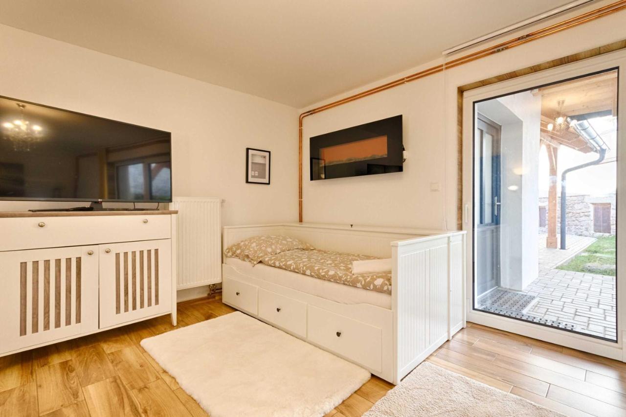 Chalupa Ceska Kanada Pension Dobrohor Buitenkant foto